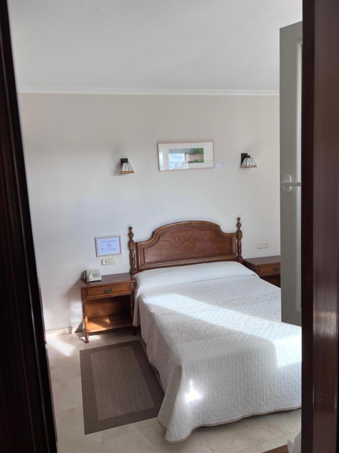 Hotel Serantes โอโกรเบ ภายนอก รูปภาพ