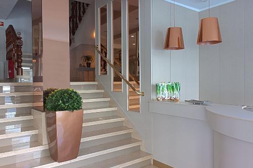 Hotel Serantes โอโกรเบ ภายนอก รูปภาพ
